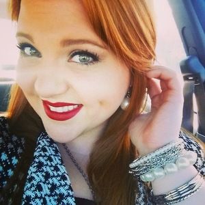 Meet your Posher, Natalie